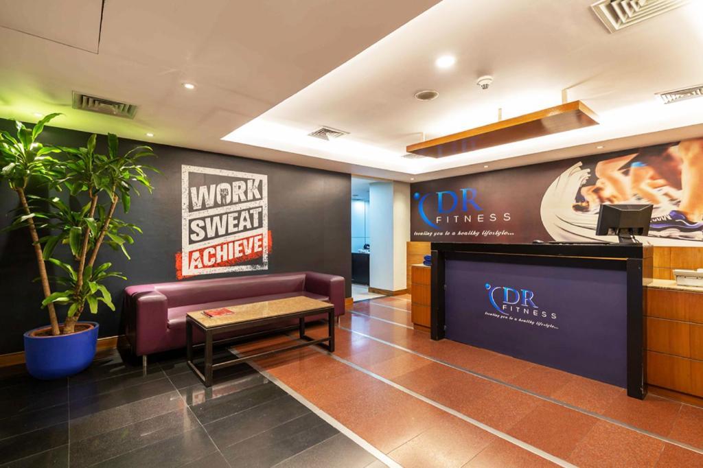 Dhaka Regency Hotel & Resort Экстерьер фото